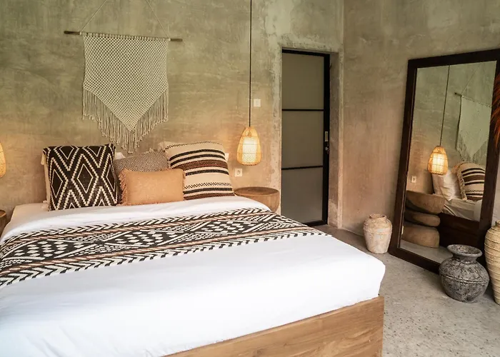 Nanu - Canggu 2br With Private Pool Ferienhaus Dalung (Bali)